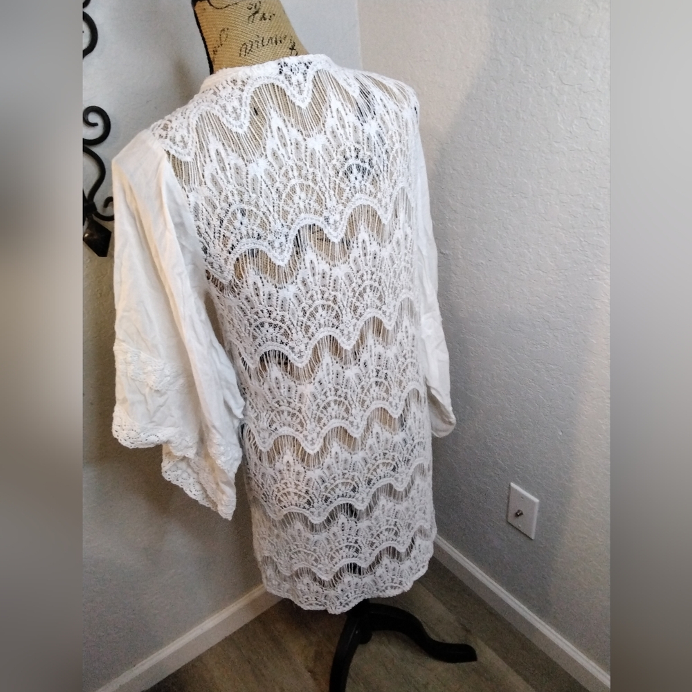 hazel White Crochet Fringe Kimono - Picture 2 of 3